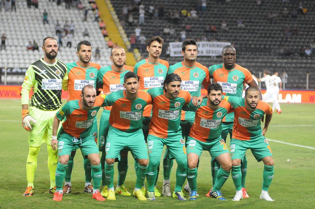 Türkiye'nin en iyi 5 futbol kulübü